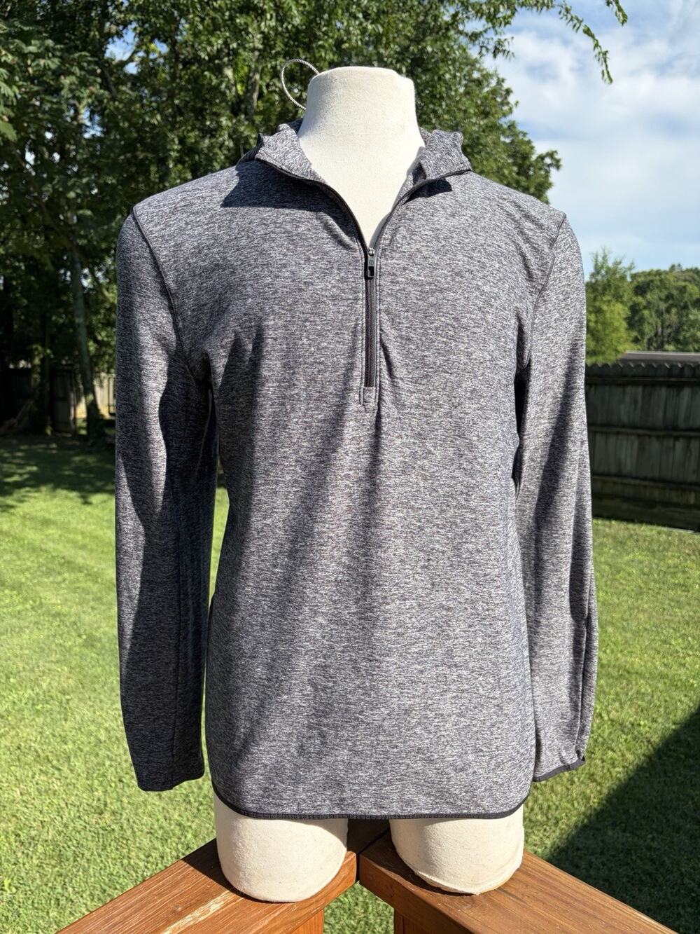 Lululemon Men's Large Surge 1/4 Zip Long Sleeve Workout Pullover Heathered Gray